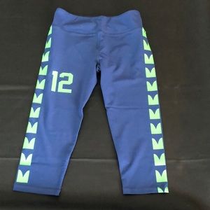 #12 Women’s Football Capri Leggings